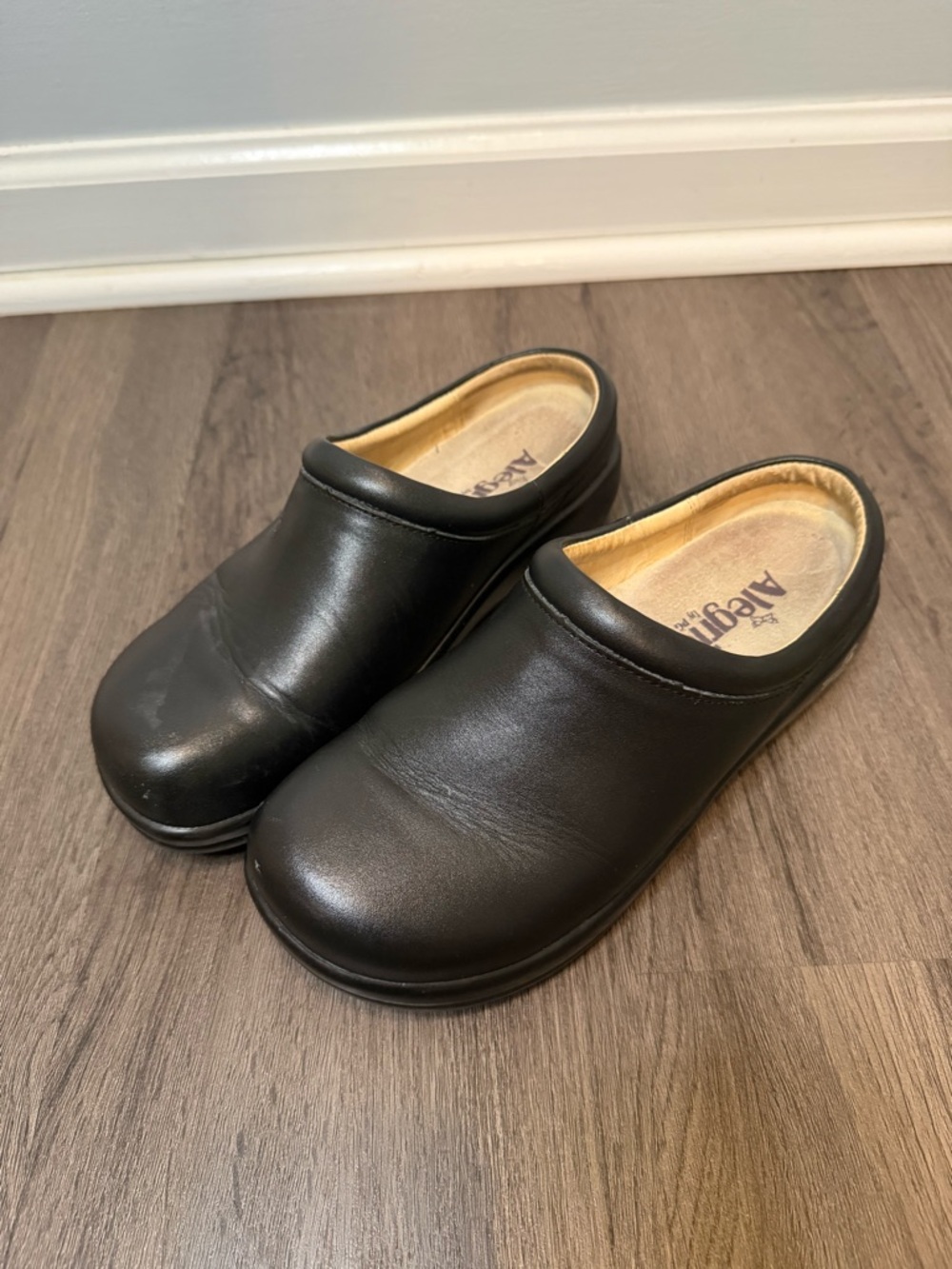 Alegria Kayla Black Nappa Leather Clogs Size 36